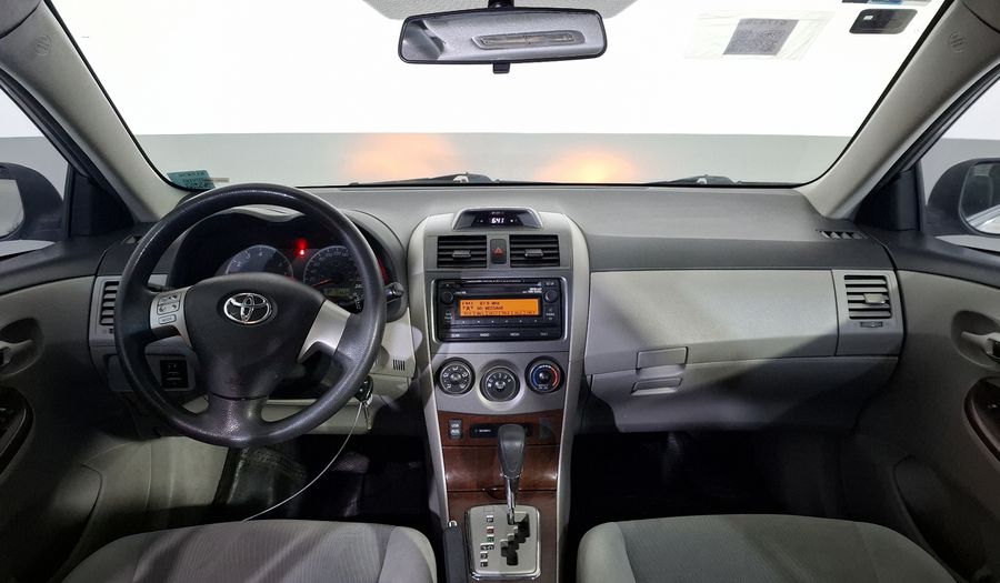 Toyota Corolla 1.8 XLE AT Sedan 2012