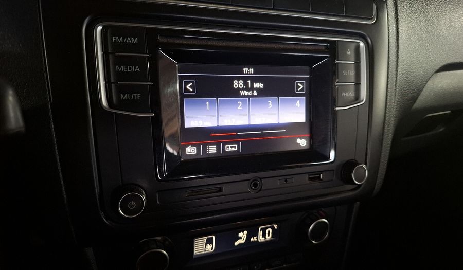 Volkswagen Vento 1.6 HIGHLINE TIPTRONIC Sedan 2017
