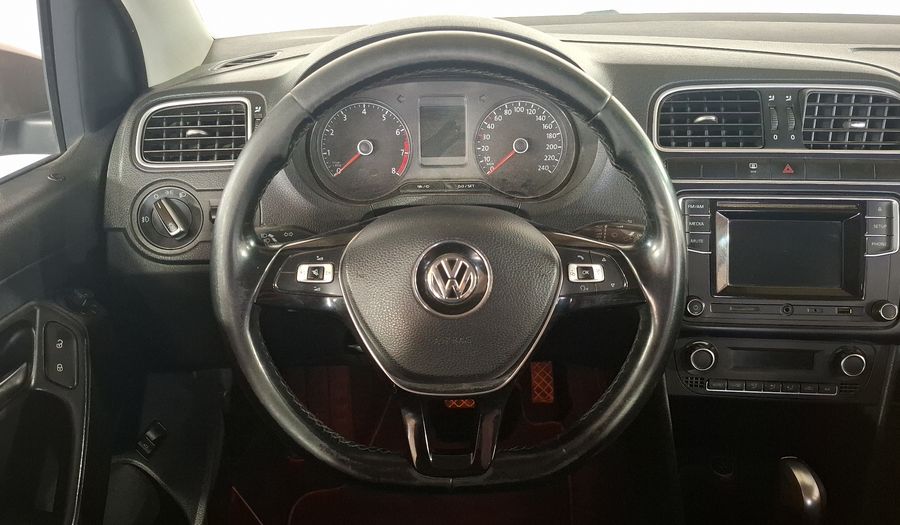 Volkswagen Vento 1.6 HIGHLINE TIPTRONIC Sedan 2017