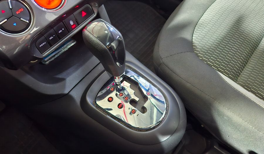 Citroen C3 1.6 FEEL AT Hatchback 2018
