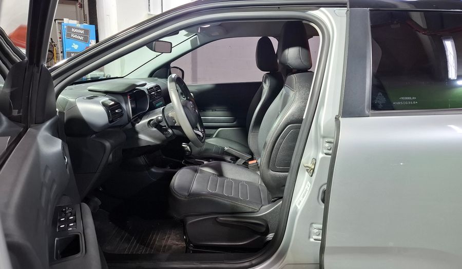 Citroen C4 Cactus 1.6 THP 165 SHINE AUTO BI TONO Hatchback 2021
