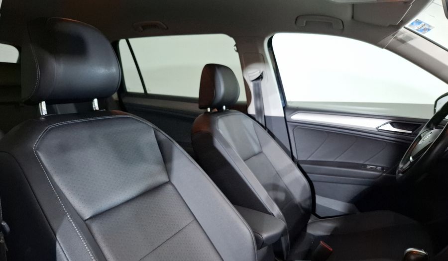 Volkswagen Tiguan 1.4 COMFORTLINE PIEL DCT Suv 2019