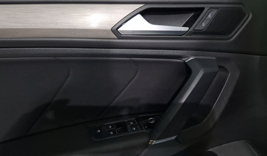 Volkswagen Tiguan 1.4 COMFORTLINE PIEL DCT Suv 2019