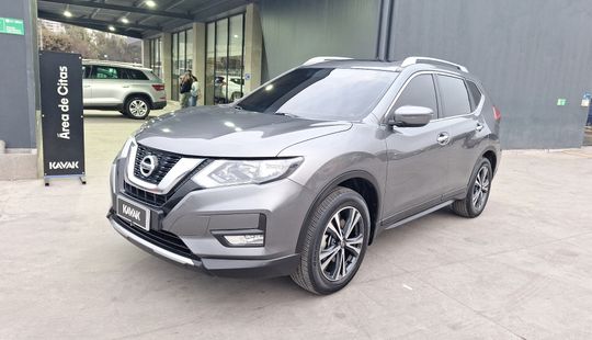 Nissan • X-Trail