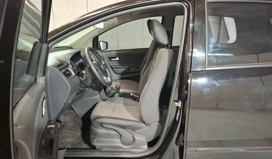 Volkswagen Fox 1.6 COMFORTLINE PACK Hatchback 2013