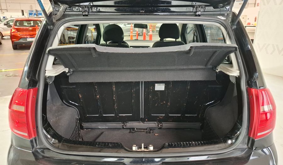 Volkswagen Fox 1.6 COMFORTLINE PACK Hatchback 2013
