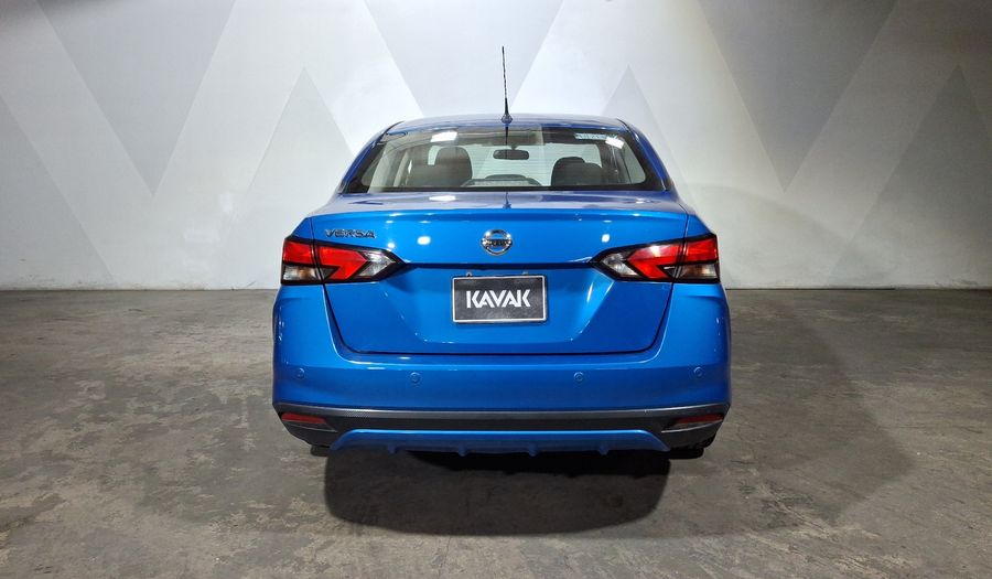 Nissan Versa 1.6 ADVANCE CVT Sedan 2022