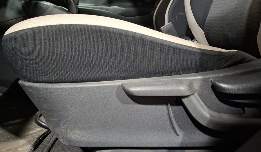 Nissan Versa 1.6 ADVANCE CVT Sedan 2022
