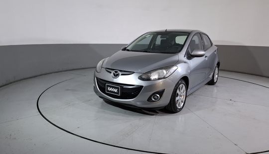 Mazda • Mazda 2
