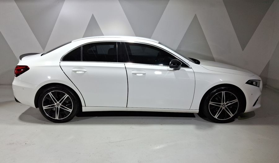 Mercedes Benz Clase A 1.3 200 PROGRESSIVE DCT Sedan 2022