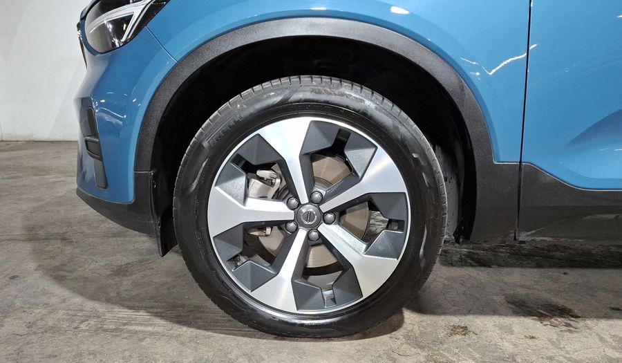 Volvo Xc40 2.0 B4 MHEV PLUS AUTO Suv 2024