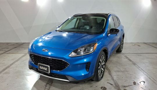 Ford • Escape