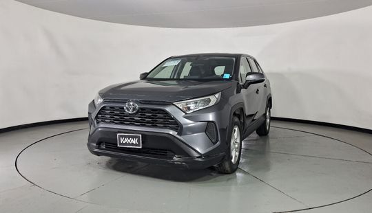 Toyota • RAV4