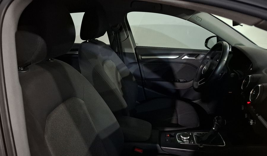 Audi A3 1.4 35 DYNAMIC DCT Sedan 2019