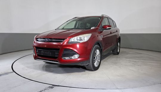 Ford • Escape