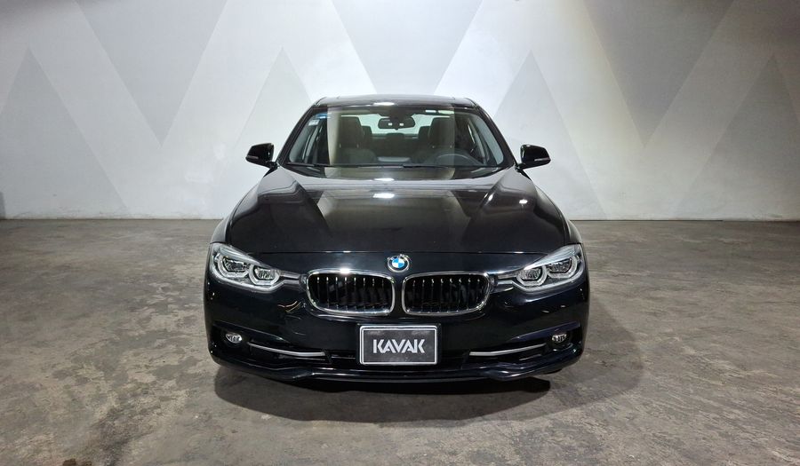 Bmw Serie 3 2.0 320IA SPORT LINE AUTO Sedan 2017