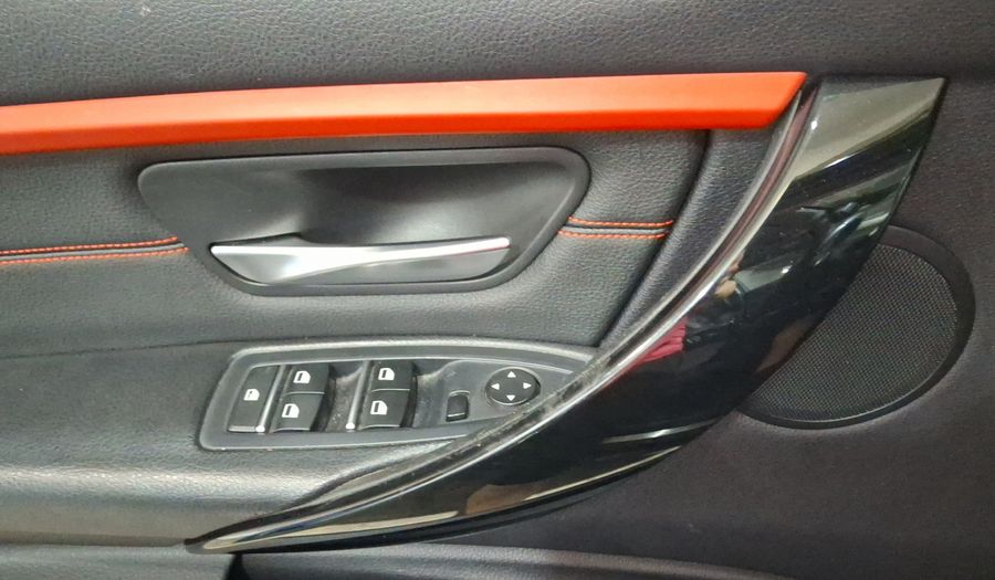 Bmw Serie 3 2.0 320IA SPORT LINE AUTO Sedan 2017