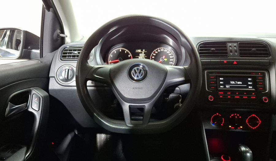 Volkswagen Vento 1.6 STARTLINE AUTO Sedan 2020