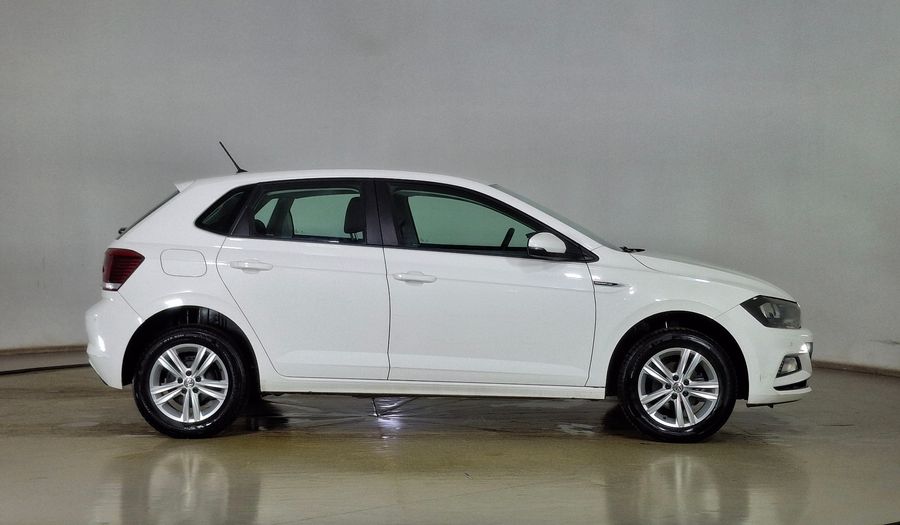 Volkswagen Polo 1.6 AUTO 110 CV HIGHLINE Hatchback 2020