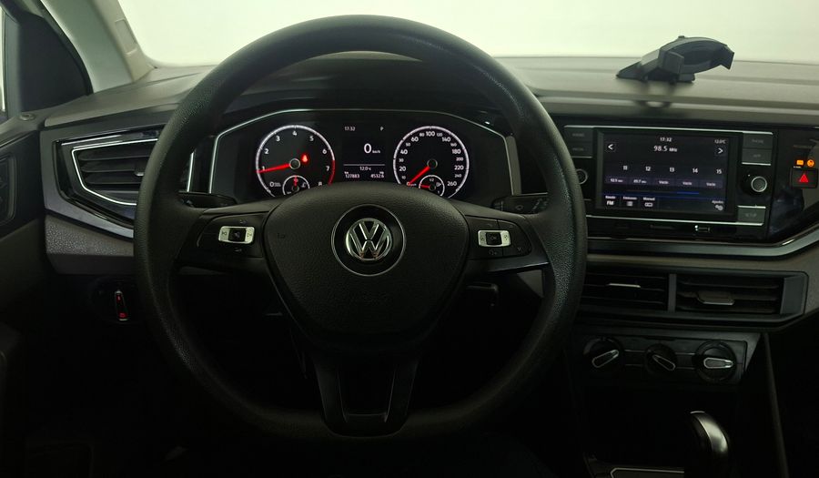 Volkswagen Polo 1.6 AUTO 110 CV HIGHLINE Hatchback 2020