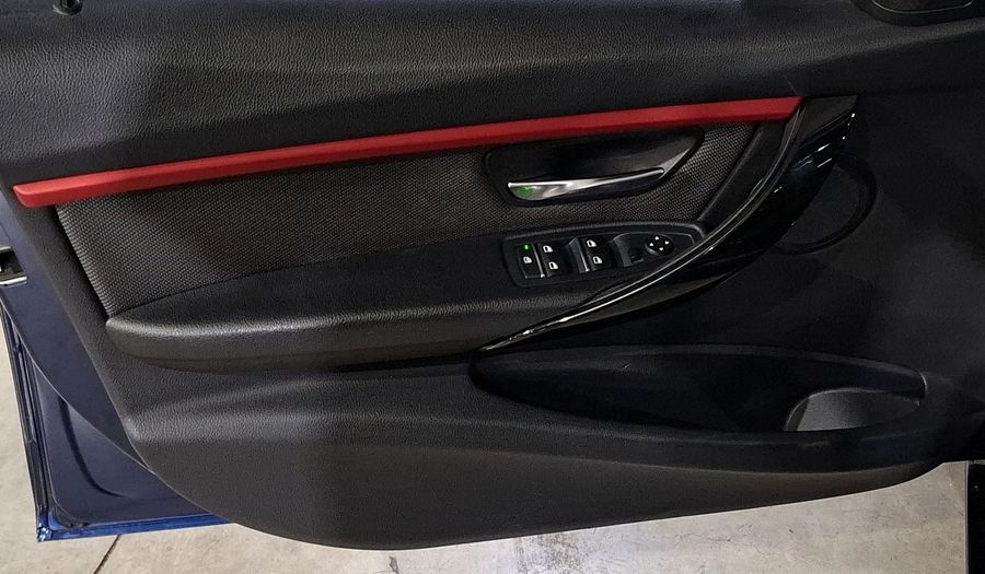 Bmw Serie 3 2.0 320IA SPORT LINE AUTO Sedan 2017