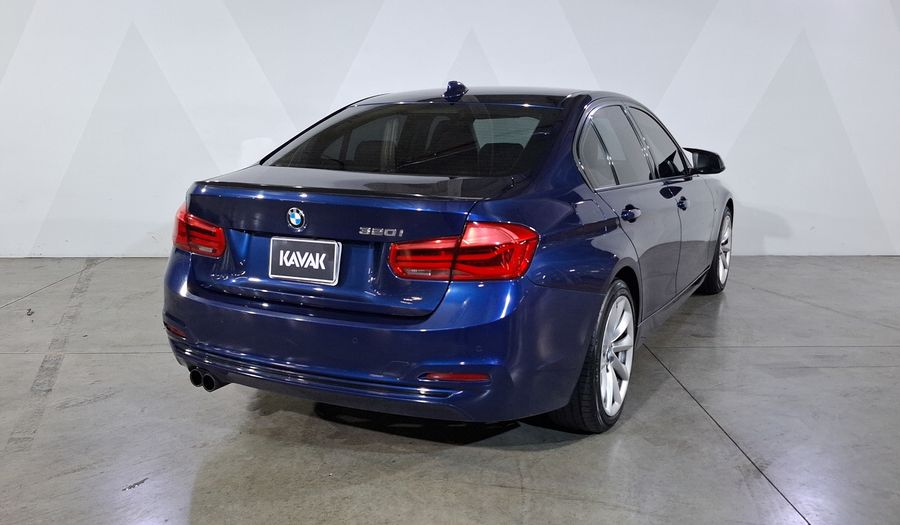Bmw Serie 3 2.0 320IA SPORT LINE AUTO Sedan 2017