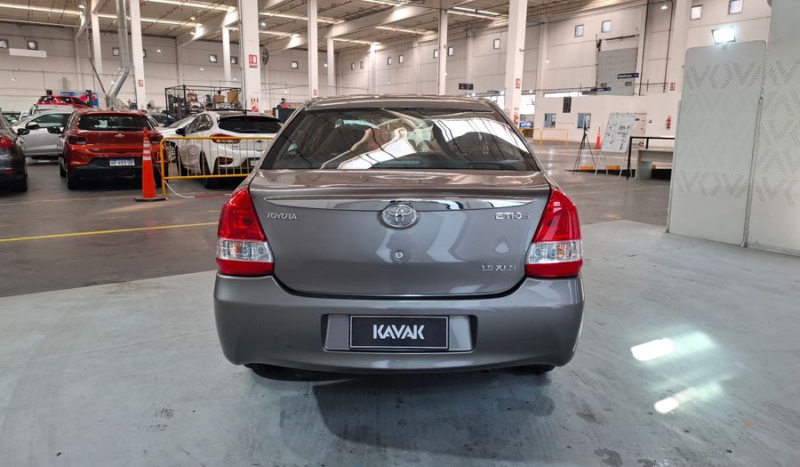 Toyota Etios 1.5 XLS Sedan 2017