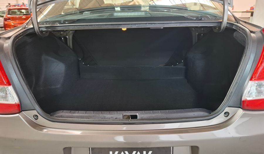 Toyota Etios 1.5 XLS Sedan 2017