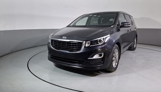 Kia • Sedona