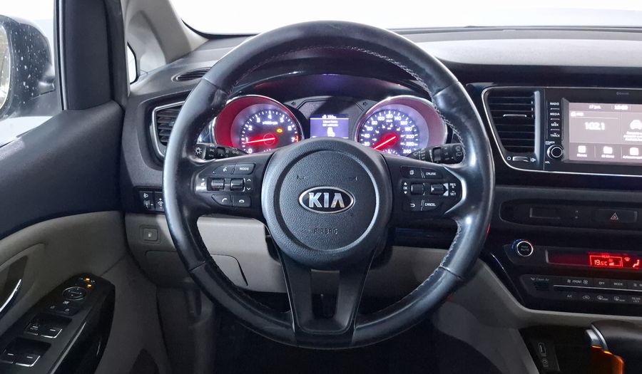 Kia Sedona 3.3 EX AUTO Minivan 2020