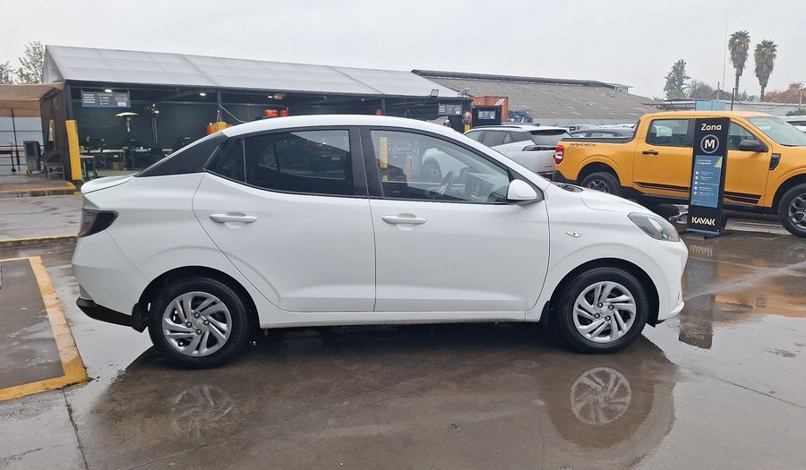 Hyundai Grand I10 1.2 PLUS Sedan 2022