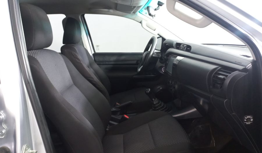 Toyota Hilux 2.7 SR DOBLE CABINA Pickup 2021