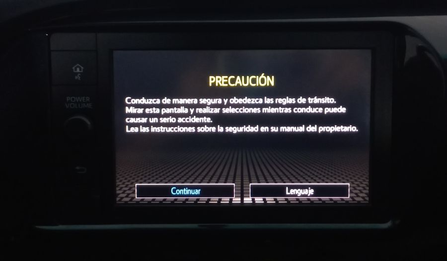 Toyota Hilux 2.7 SR DOBLE CABINA Pickup 2021