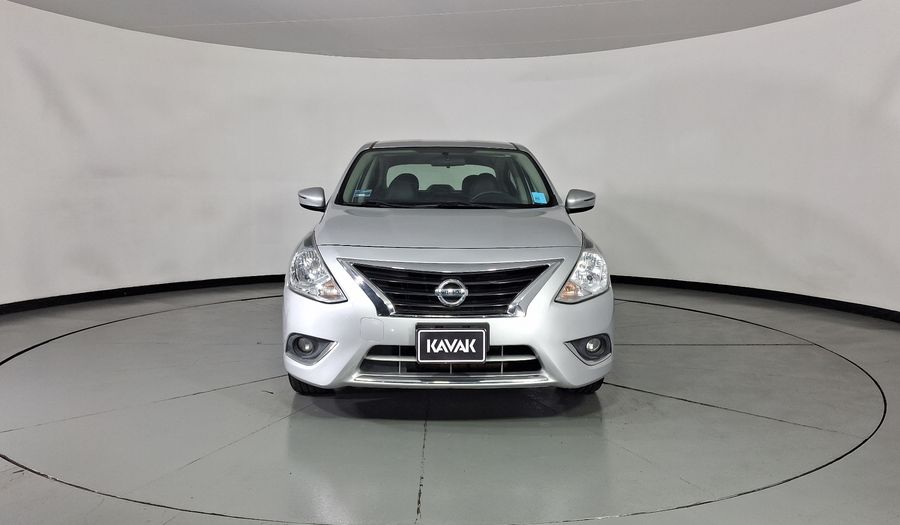Nissan Versa 1.6 EXCLUSIVE TA AC Sedan 2015