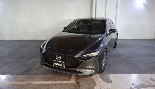 Mazda • Mazda 3