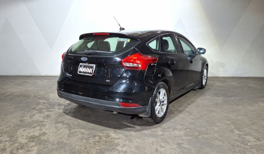 Ford Focus 2.0 SE Hatchback 2017
