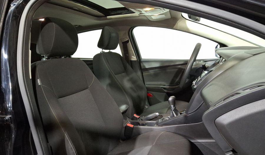Ford Focus 2.0 SE Hatchback 2017