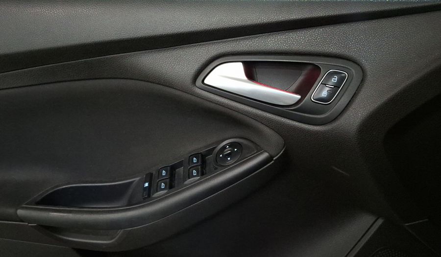 Ford Focus 2.0 SE Hatchback 2017