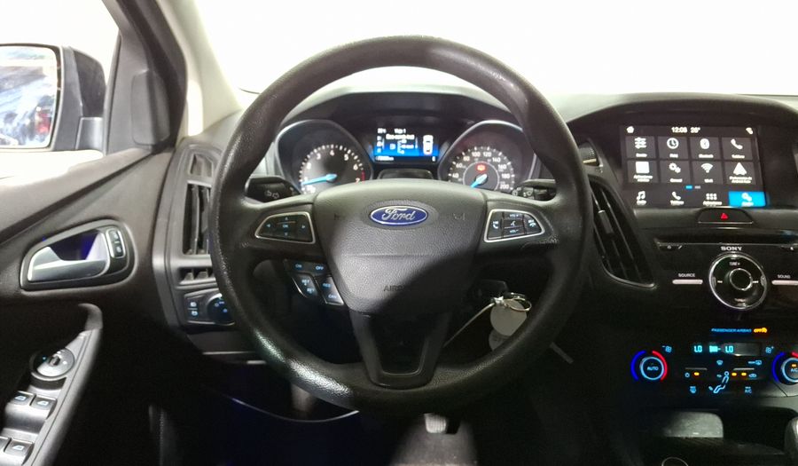 Ford Focus 2.0 SE Hatchback 2017