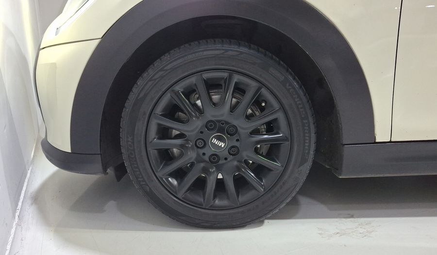 Mini Cooper 1.5 COOPER CLASSIC DCT Hatchback 2023