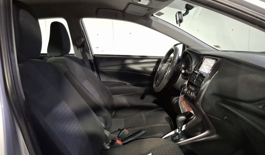 Toyota Yaris 1.5 CORE CVT Sedan 2021
