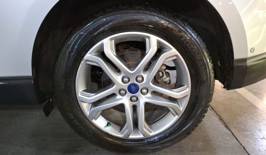 Ford Edge 3.5 TITANIUM AT Suv 2016