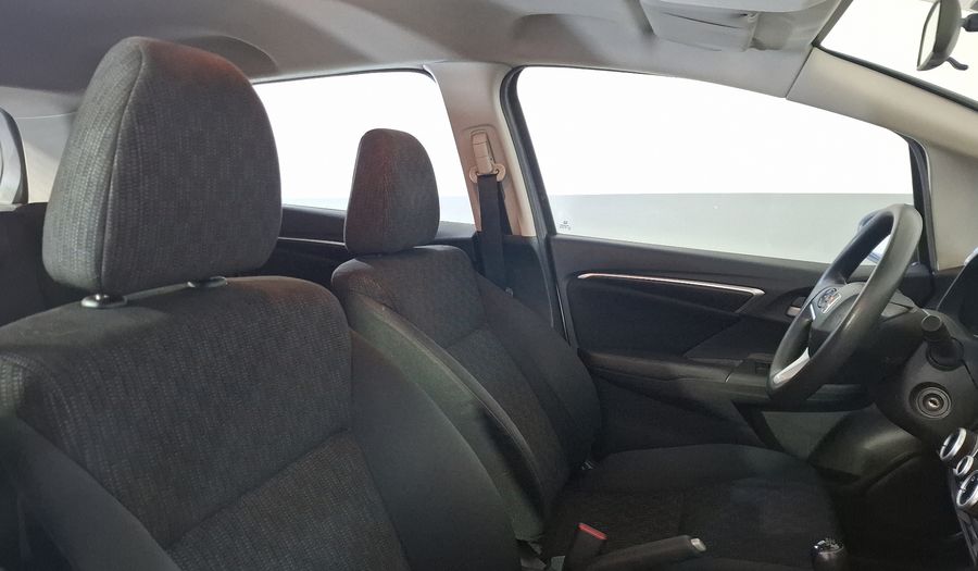 Honda Fit 1.5 COOL MT Hatchback 2015