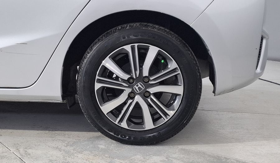 Honda Fit 1.5 COOL MT Hatchback 2015