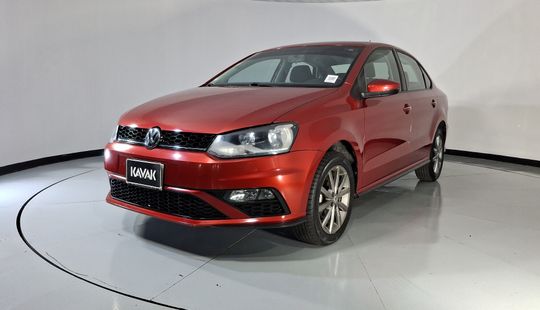 Volkswagen • Vento