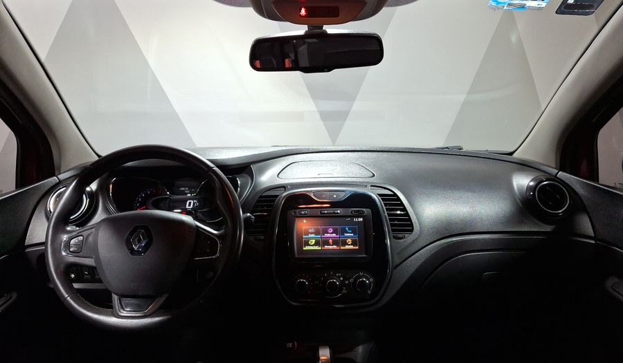 Renault Captur 2.0 INTENS AUTO Hatchback 2018