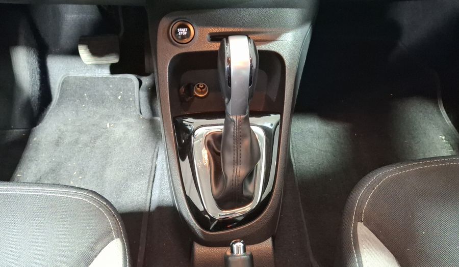 Renault Captur 2.0 INTENS AUTO Hatchback 2018