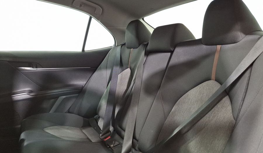 Toyota Camry 2.5 LE AUTO Sedan 2020