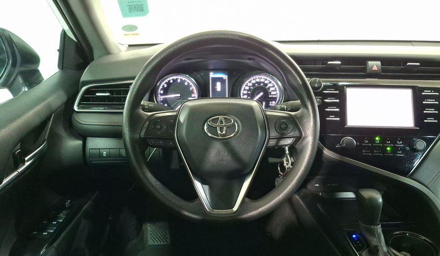 Toyota Camry 2.5 LE AUTO Sedan 2020