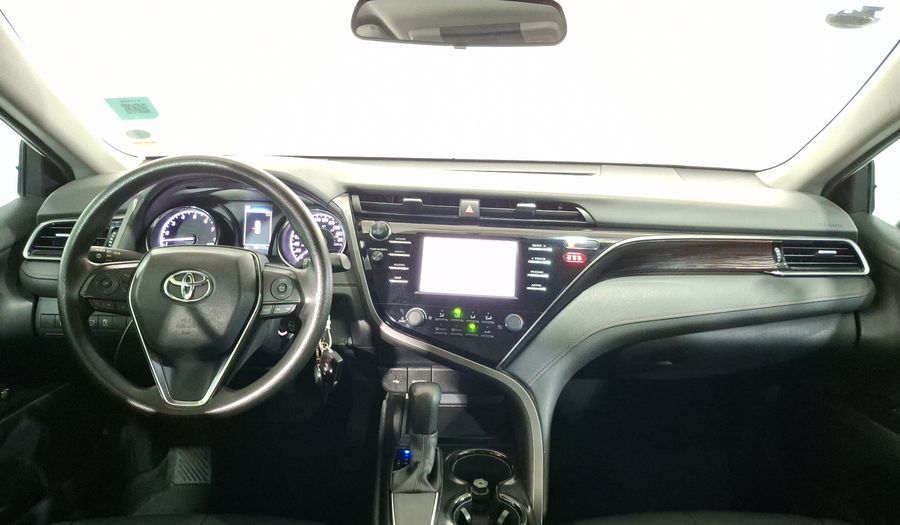 Toyota Camry 2.5 LE AUTO Sedan 2020